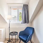 Easy Airport Access - Balcony - Simple * Budapest